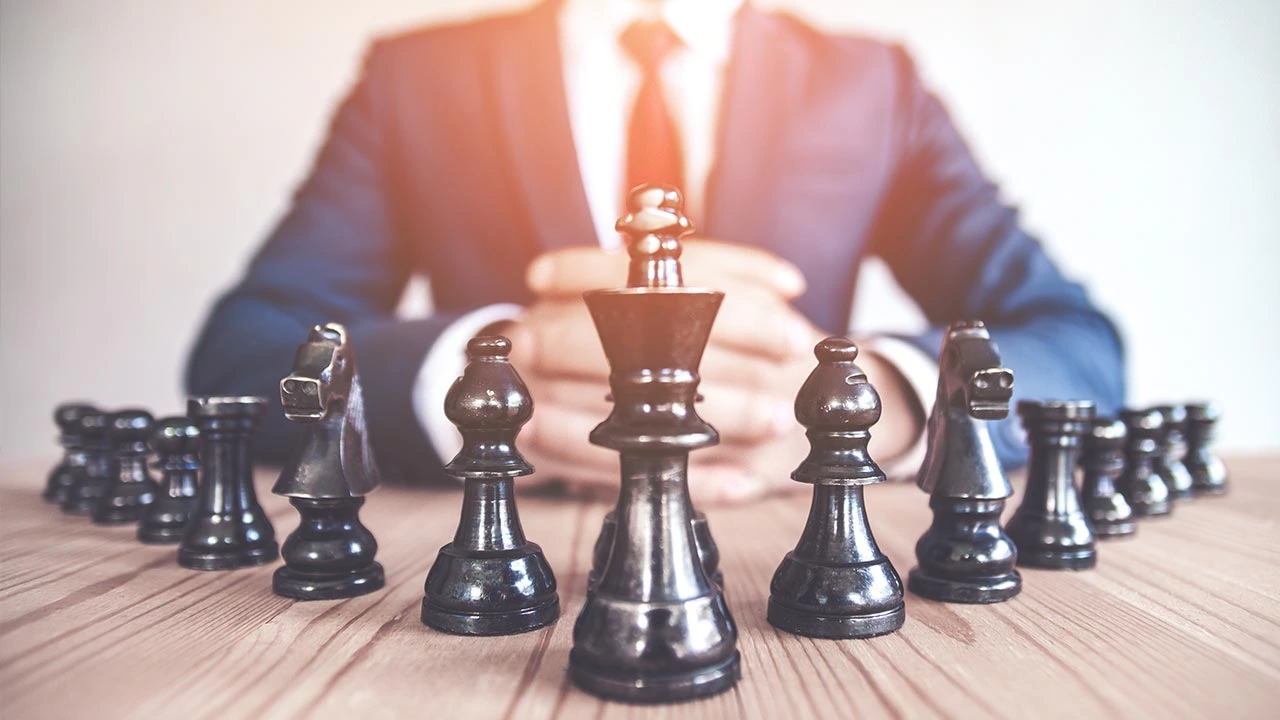 Leading Through Strategic Disagreement: A Guide for Managers