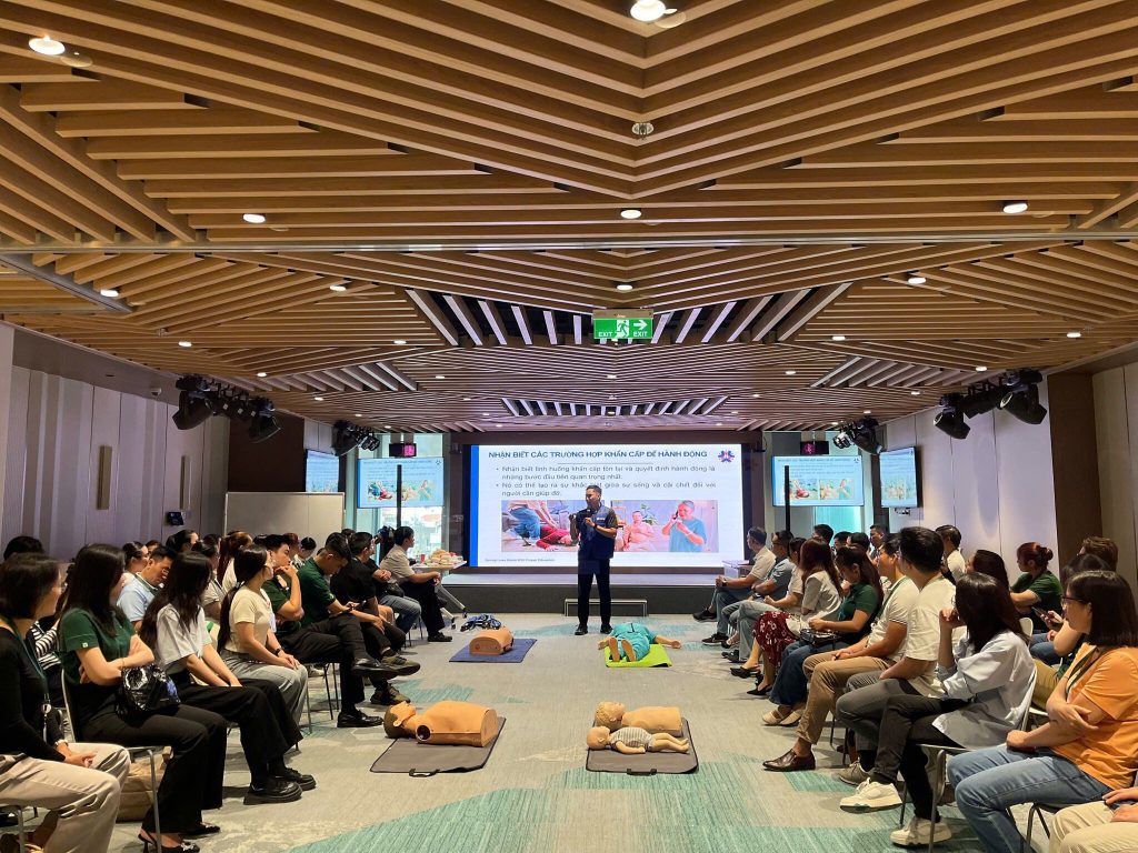 GHME – INSMART – VPBANK: CONTINUING THE JOURNEY OF EMERGENCY READINESS